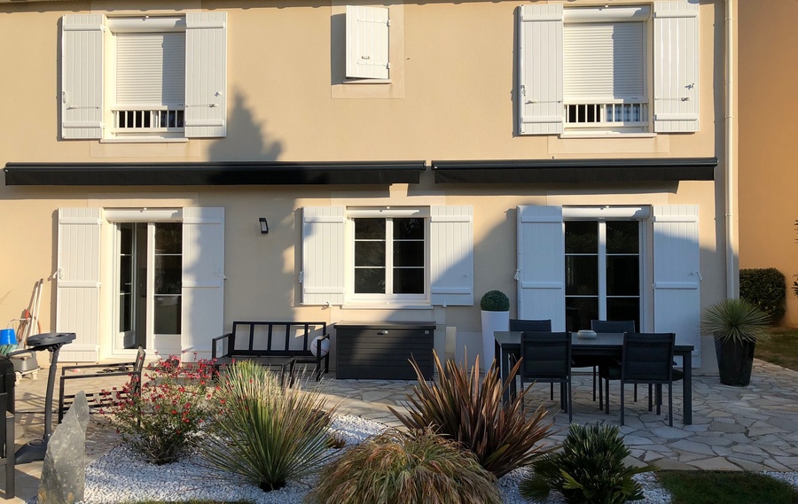 Volets battants classiques &agrave;&nbsp;Issy-les-Moulineaux